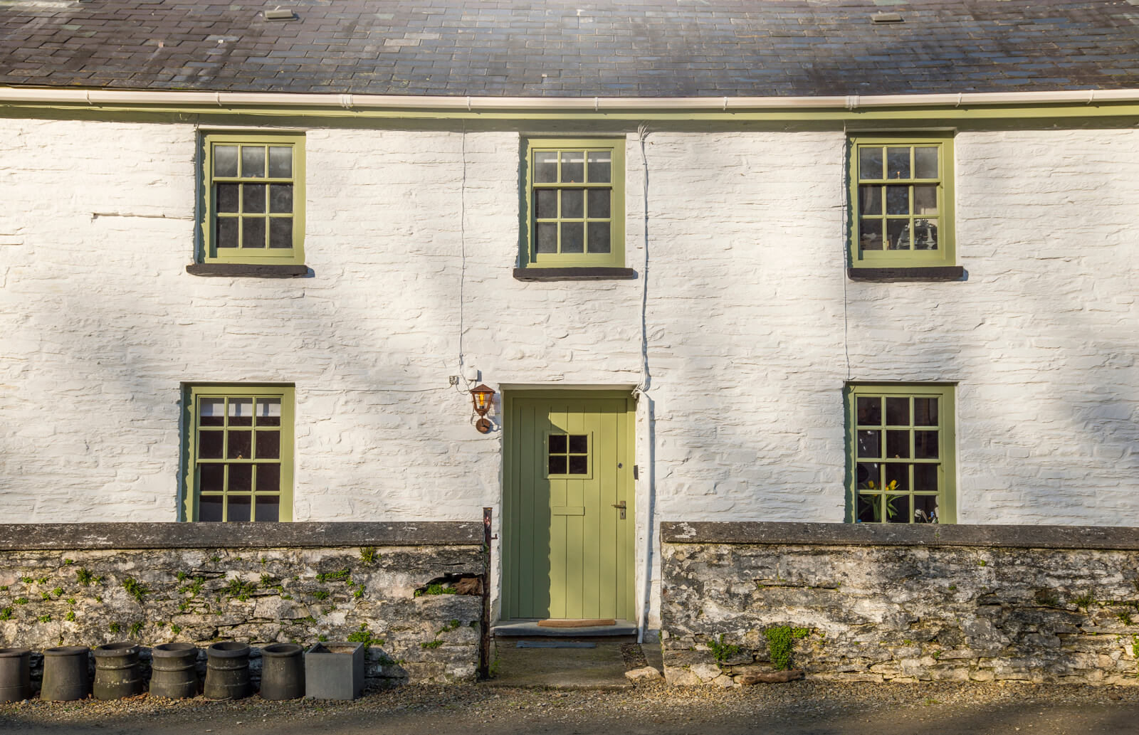 Miller’s Cottage is a traditional welsh cottage set in the beautiful grounds of the luxury Glamping site Felin Geri.