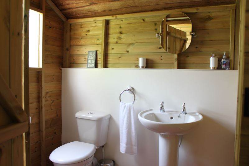 Glamping Wales Felin Geri